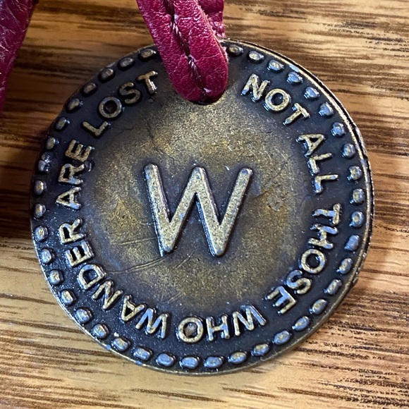 W Red Leather Women's Wallet - Picture 5 of 10